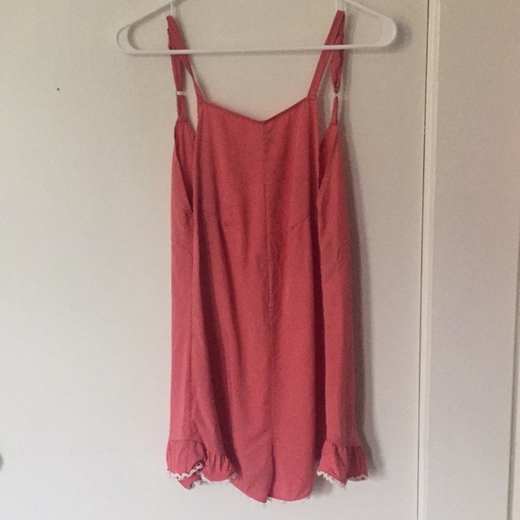 Stone Cold Fox Pink Scalloped Romper - Picture 3 of 4